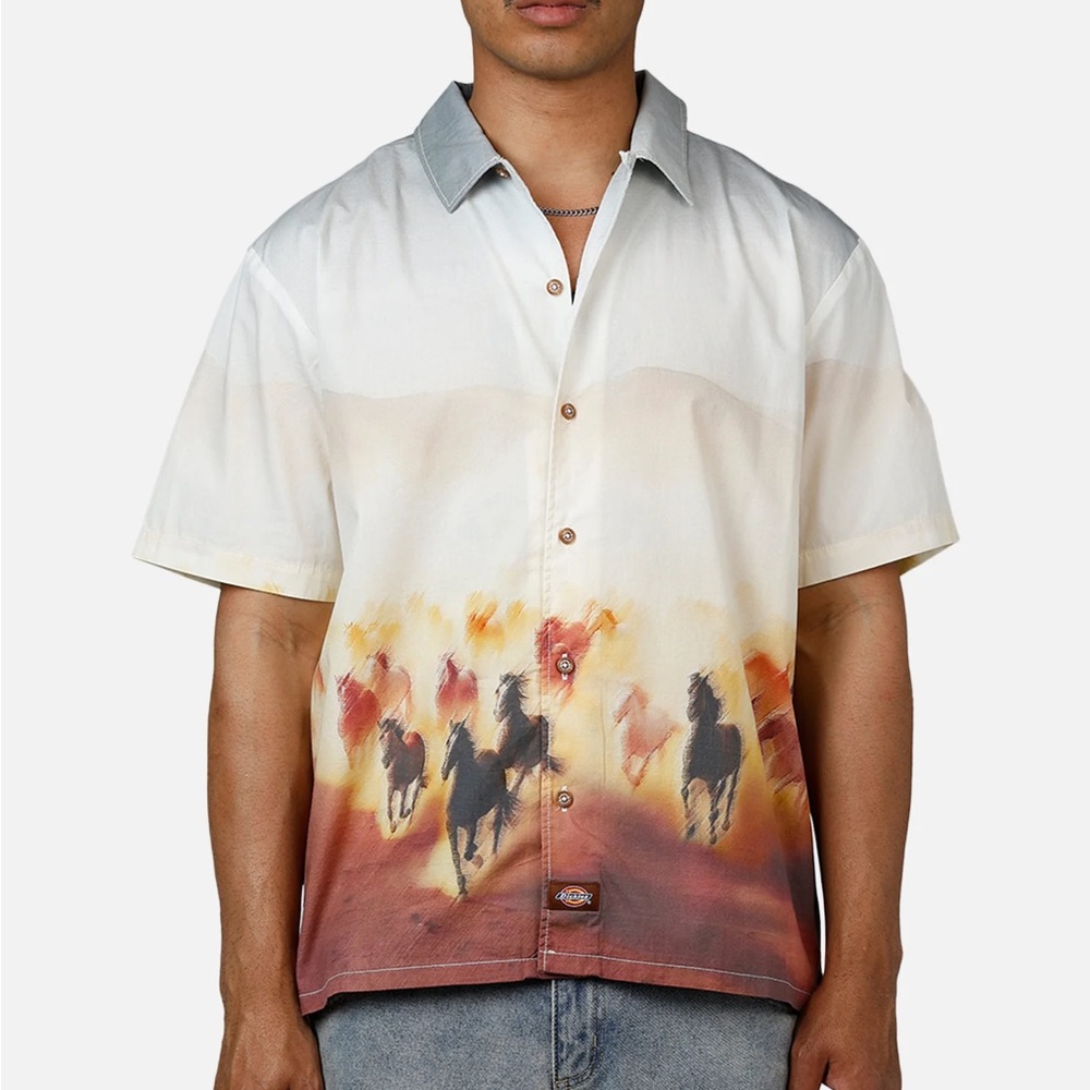 💙 NWT Dickie’s Running Wild Horse Print Short Sleeve Button Up Shirt Western